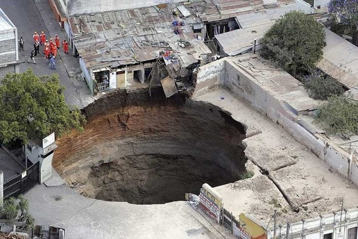 13 Of The Biggest Strangest And Most Devastating Sinkholes