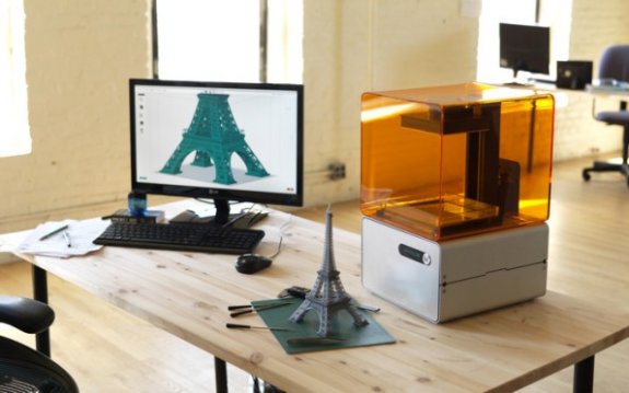 Form 1 3D printer