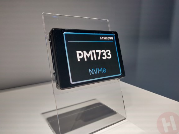Samsung PM1733