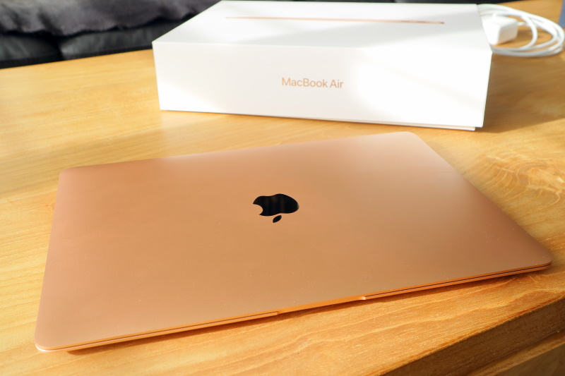 Apple MacBook Air M1 body