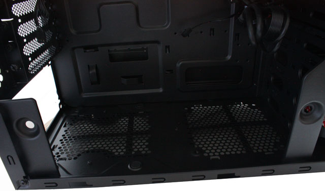 BitFenix Ronin PSU bay