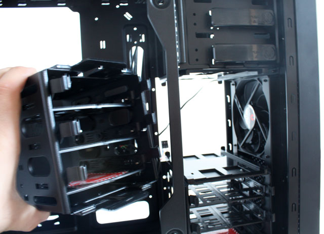 BitFenix Ronin HDD cage