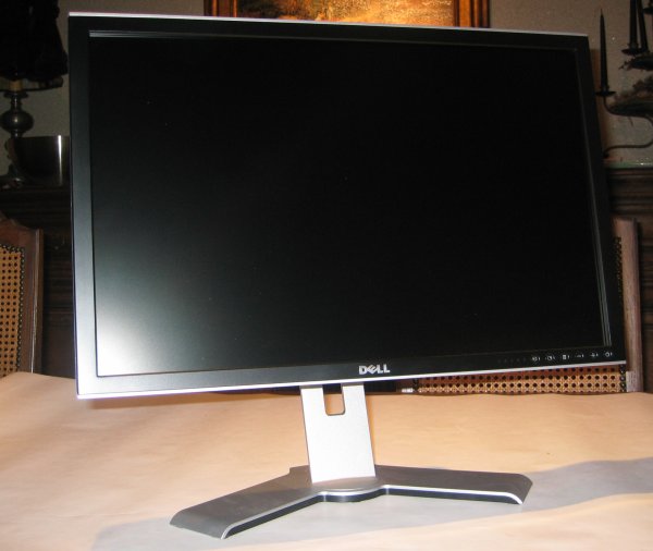 Dell 2407WFP UltraSharp 24-inch LCD display review - DVHARDWARE