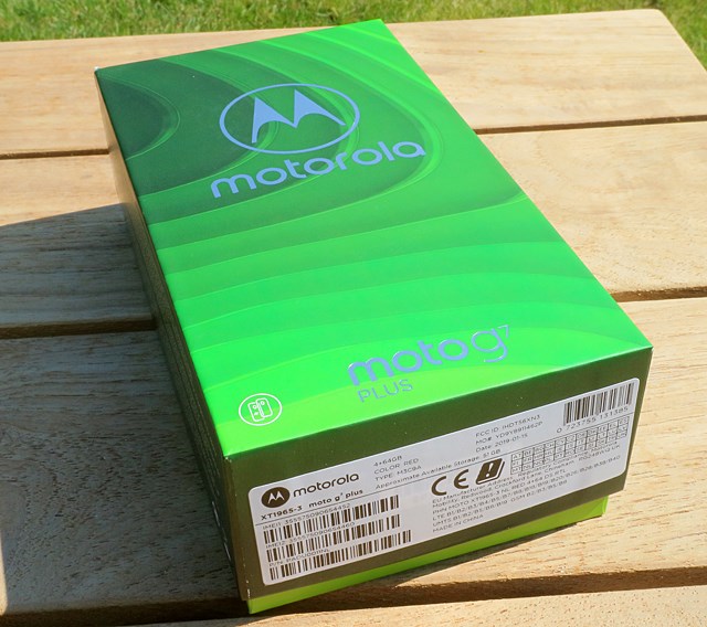 Moto G7 Plus box
