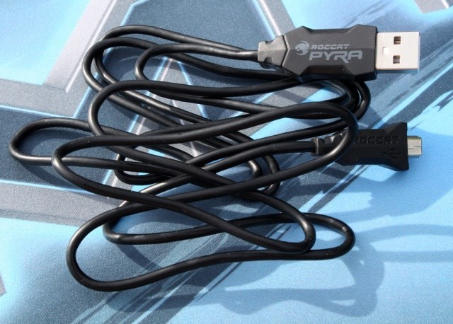 Roccat Pyra USB 

cable